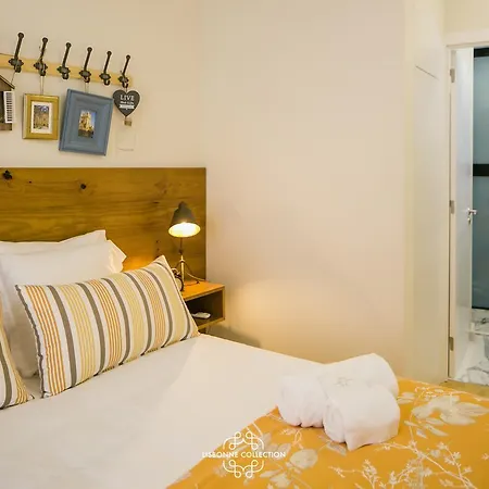 Very And Charming 60 By Lisbonne Collection *